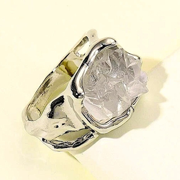 STERLING SILVER IRREGULAR CRYSTAL STONE RING - Picture 6 of 9